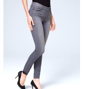 White House Black Market Skinny Ankle Jeans